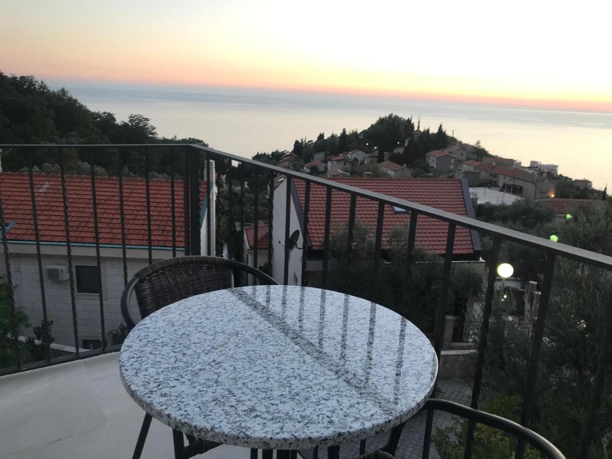 Rezevici Boutique Villa Petrovac Buitenkant foto