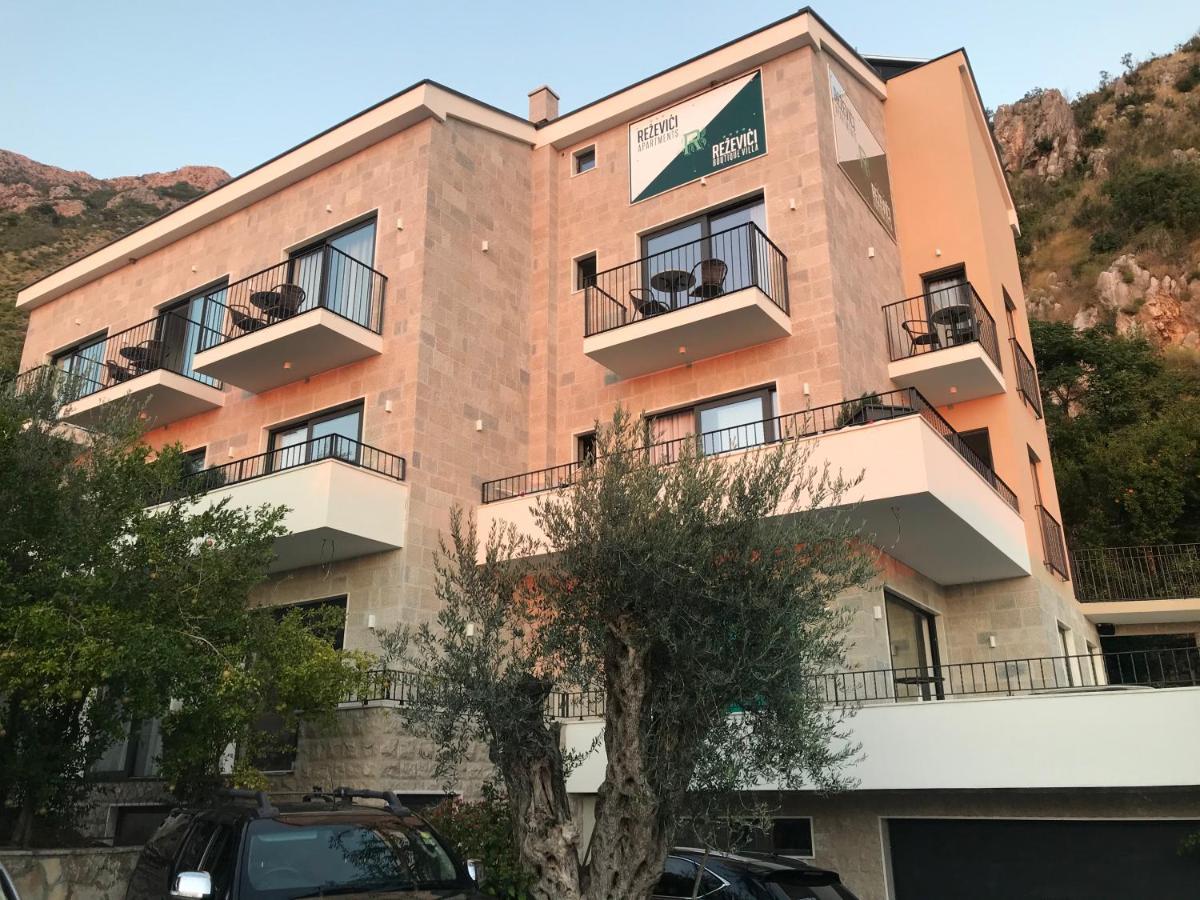 Rezevici Boutique Villa Petrovac Buitenkant foto