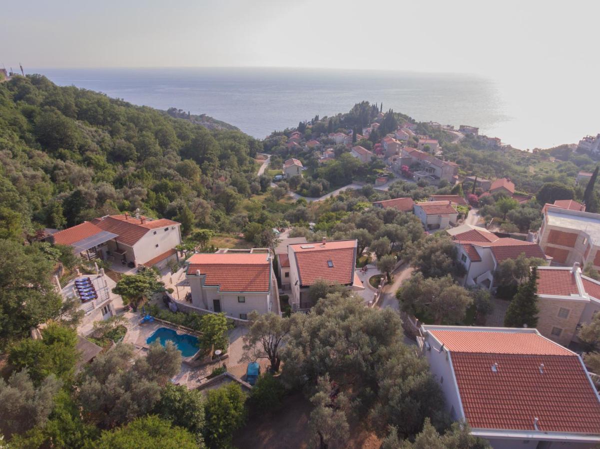 Rezevici Boutique Villa Petrovac Buitenkant foto