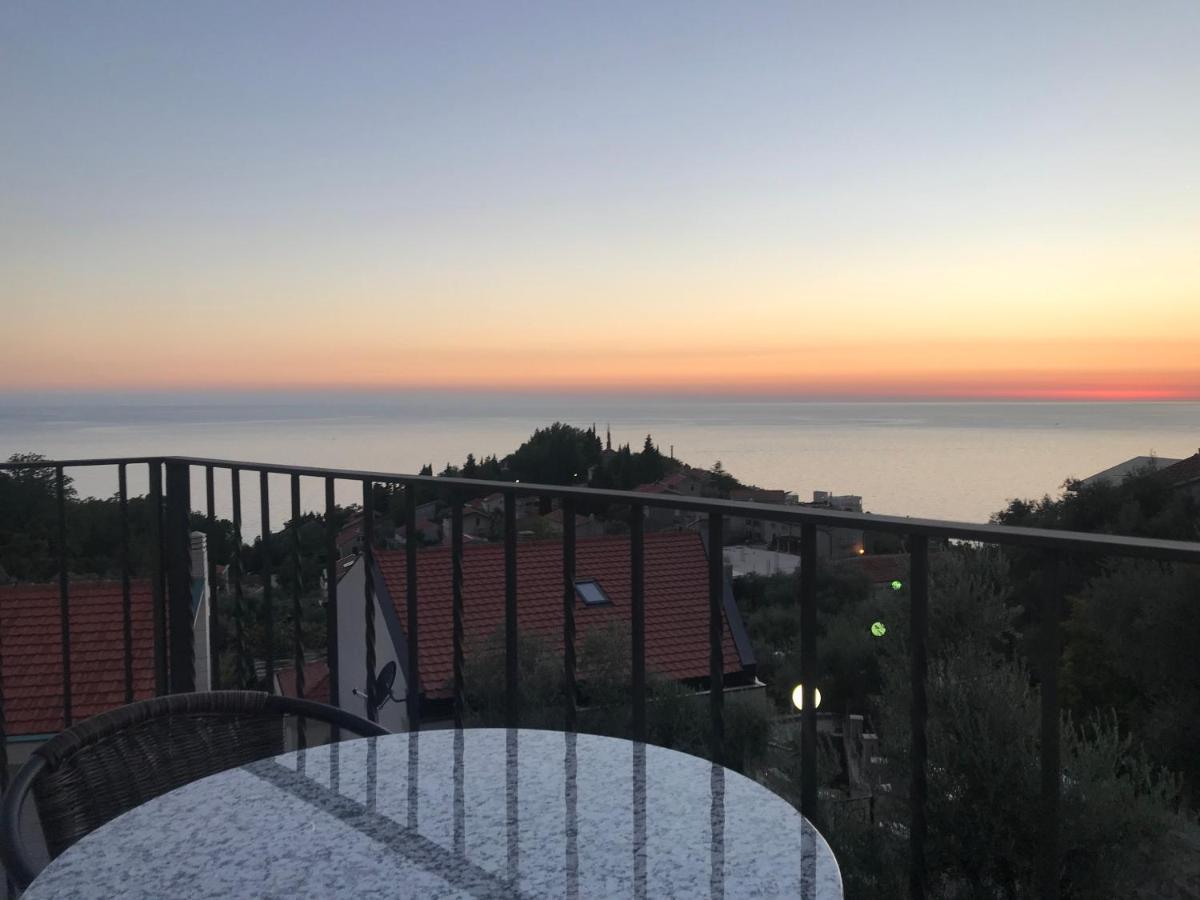 Rezevici Boutique Villa Petrovac Buitenkant foto